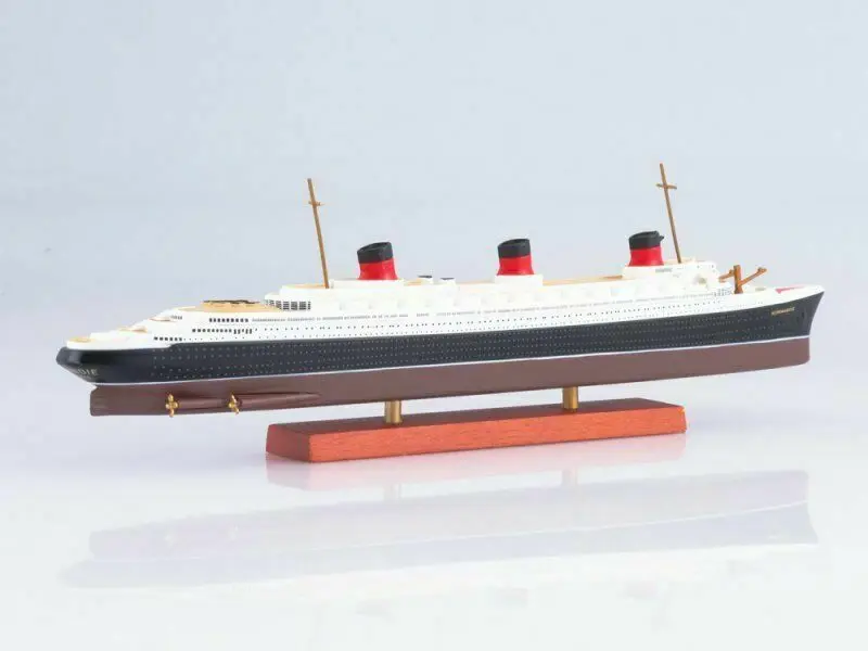 ATLAS 1/1250 литья под давлением Normandie круизного судна лодки лодка модель