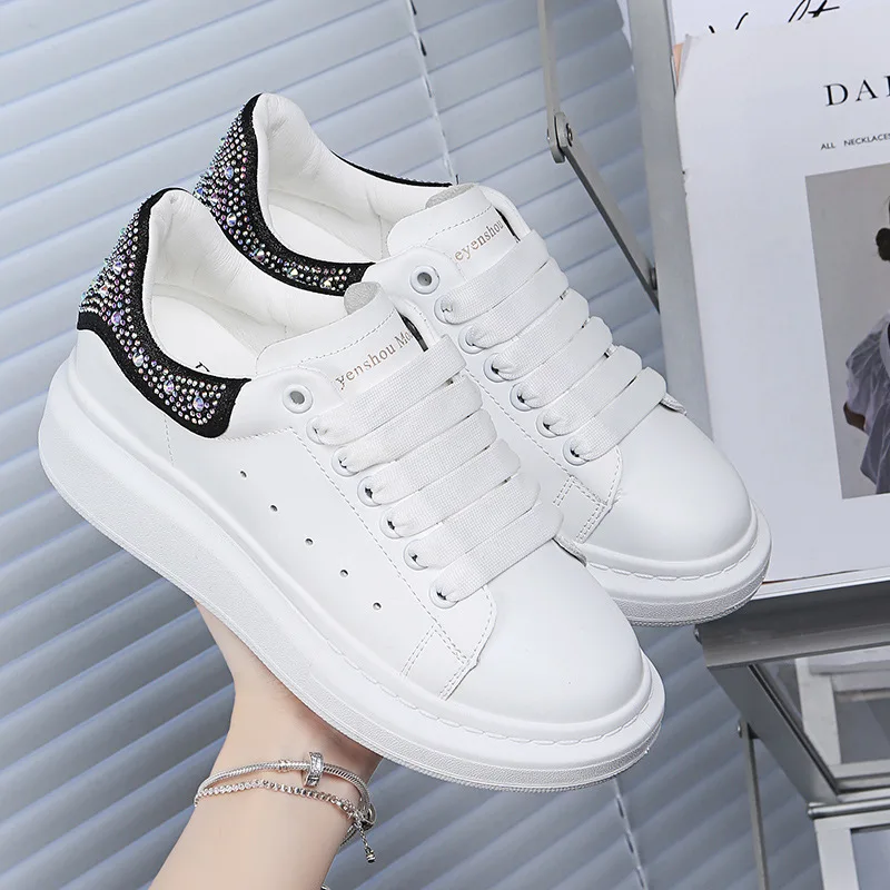 

Туфли женские на толстой подошве, маленький размер, белые, сетчатые, поперечные ремешки, красные, лето 2021