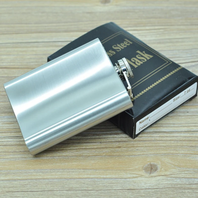 

7 Oz Stainless Steel Hip Flask Outdoor Portable Small Wine Pot Wine Bottle