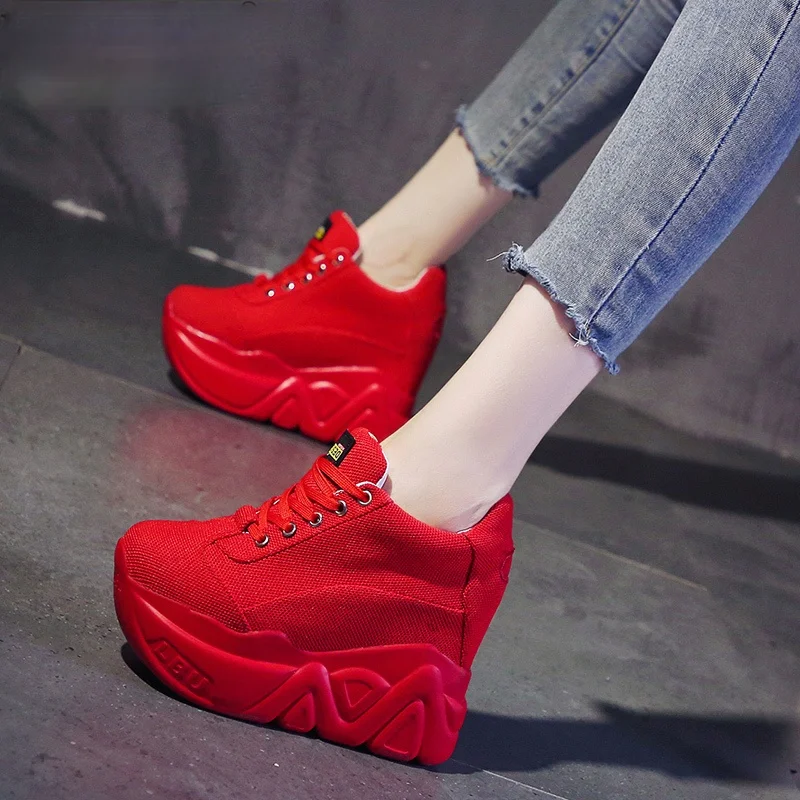 

Женские кроссовки из дышащей сетчатой ткани, повседневная обувь белого цвета для увеличения роста, весна-лето 2020