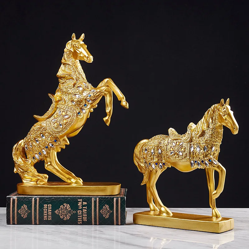 

Creative light luxury horse to successful crafts decoration living room TV cabinet decoration decoration