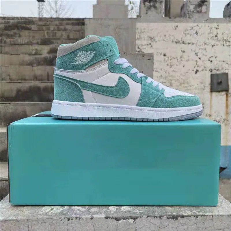 

2021 Hoge Og AJ1 Sport Shoes for Men and Women Basketball Athletic Sneakers shoes Professional Sports White UNC Multicolor