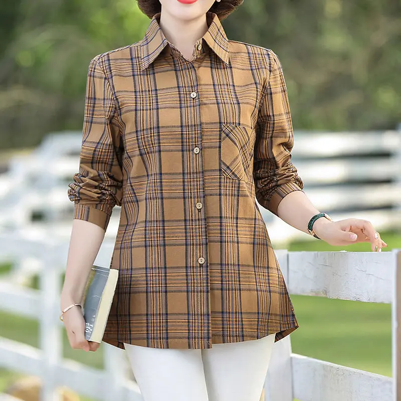 

2021 Spring Summer Autumn Women Korean Version Wild Cotton Plaid Long Sleeve Shirt Female Jacket Thin Casual Mothers Shirt W16