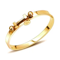 davini 18k gold exquisite love lettering alphabet wrap bracelet bangles fashion detachable lock cuff bracelet for lovers jewelry