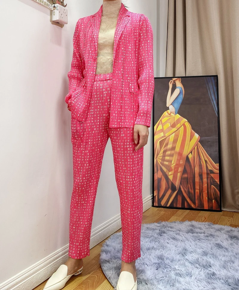 

spring summer 2020 New Arrivals women Printed Pencil pants Miyak pleated fashion design Elastic waist Skinny Female pants Tide