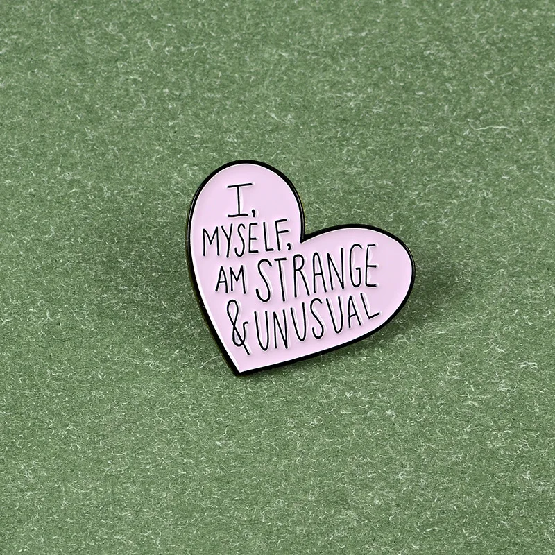 Креативная брошь из сплава с буквенным принтом в форме сердца фиолетовые булавки