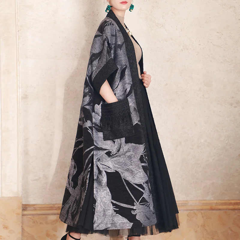 Одежда Yuanbao создала новое женское платье большого размера на осень 2021. Женская