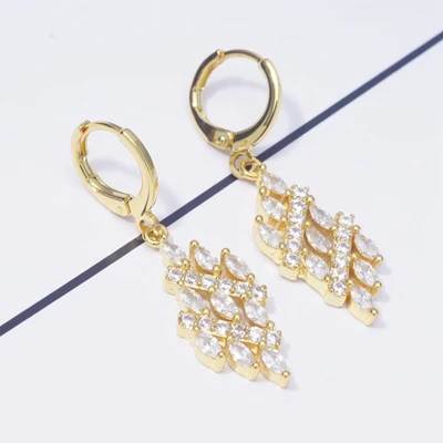Micro Pave AAA циркониевые Стразы, круглые серьги-кольца для женщин и девушек, подарок, позолоченные серьги, модные ювелирные изделия, сережки