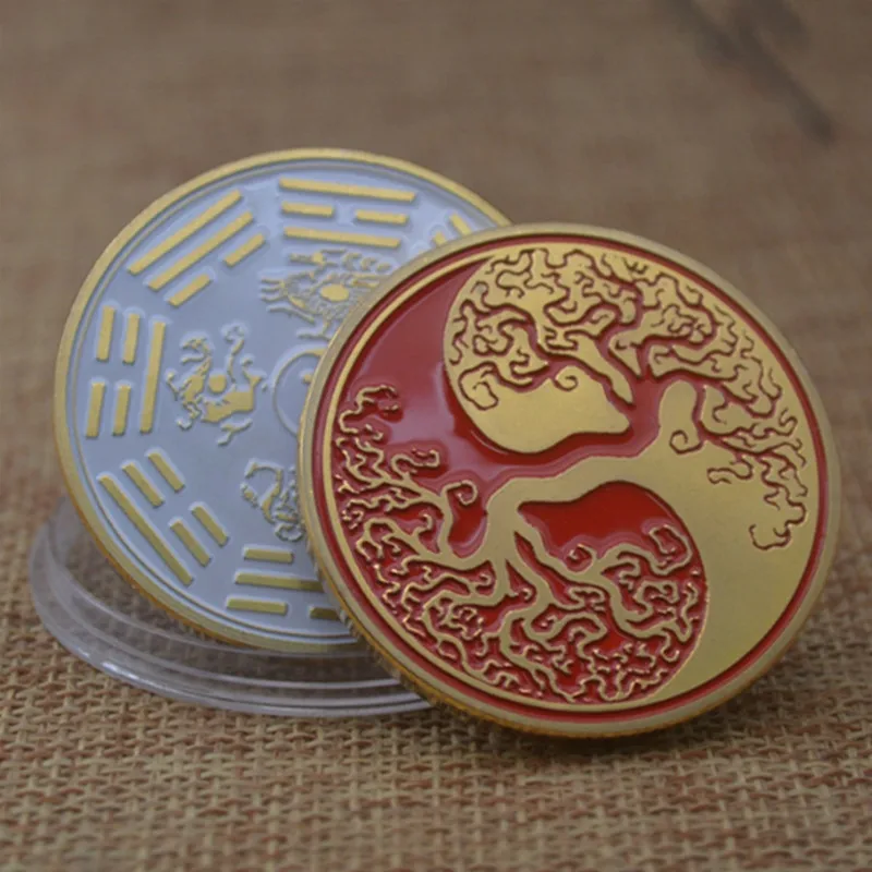 

Commemorative Coin Gift Color Baking Silver Enamel Tai Chi Metal Badge Three Dimensional Embossed Gold-plated Badge Yin-yang