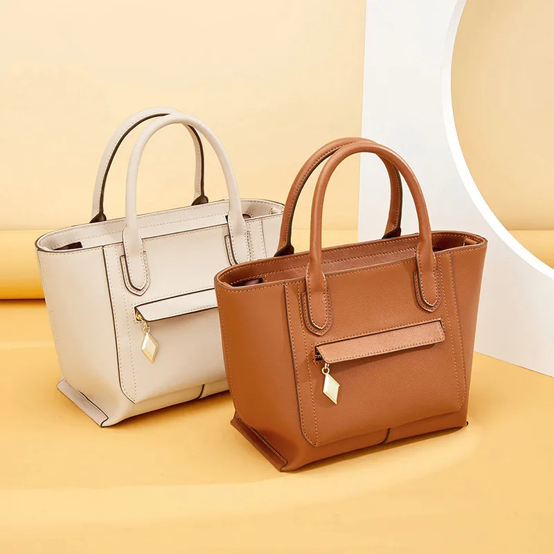 

Мини сумка со смайликом, вместительная сумка-тоут, практичная сумка, женская сумка через плечо