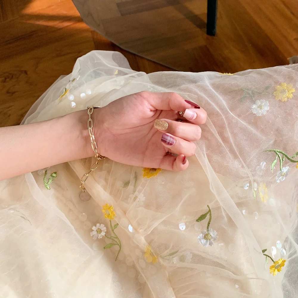 

Summer Vintage Floral Dress Women Embroidery Evening Mini Party Sequins Dress Puff Sleeve Elegant Dress for Women 2021 Wedding