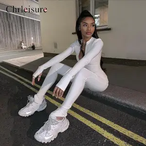 Сексуальный облегающий спортивный комбинезон, женская одежда с длинным рукавом, комфортное боди для женщин, черныйбелый боди на молнии