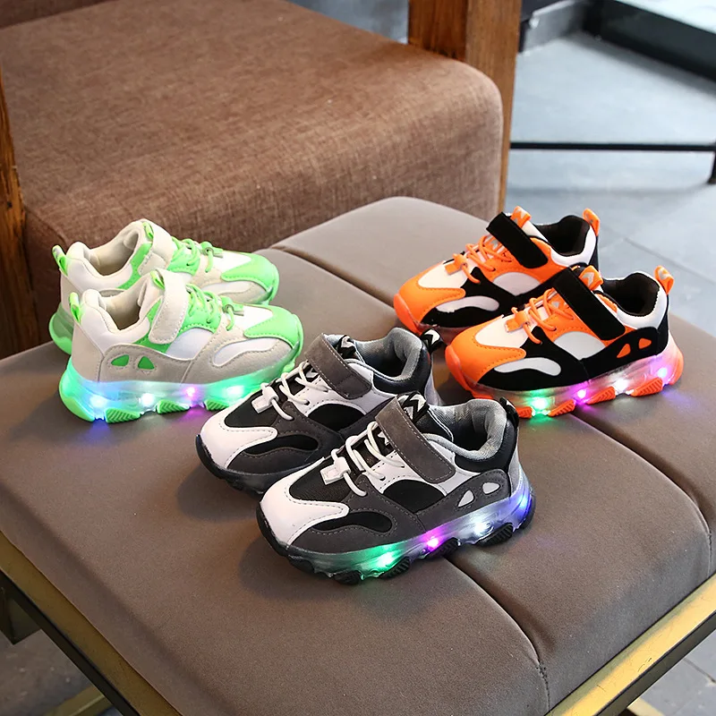 

2021 New Glowing Sneakers for Children Boys Shoes with Sole Enfant Led Light Luminous Sneakers for Girls Shoes Kids Led Shoes