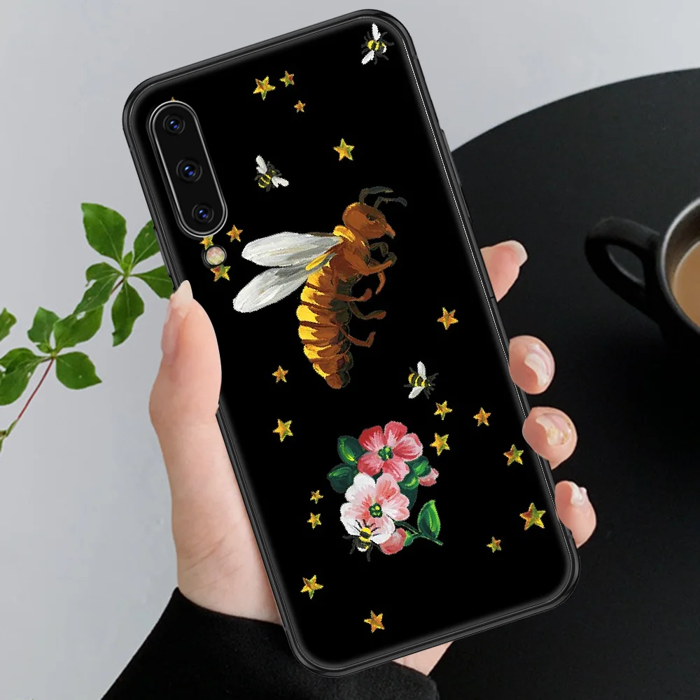 

Italy Luxury Brand Bee Snake Tiger Phone case For Samsung Galaxy A 3 5 7 8 10 20 21 30 40 50 51 70 71 E S 2016 2018 4G black 3D