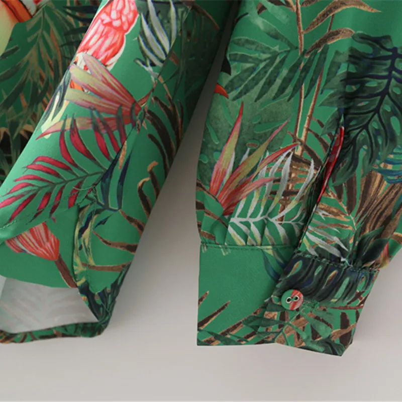 

PXALL Summer Women Green Animal Long Sleeve Shirt Lace Collar Relaxed Retro Trend Personalized Print Top ladies Tops PX7061