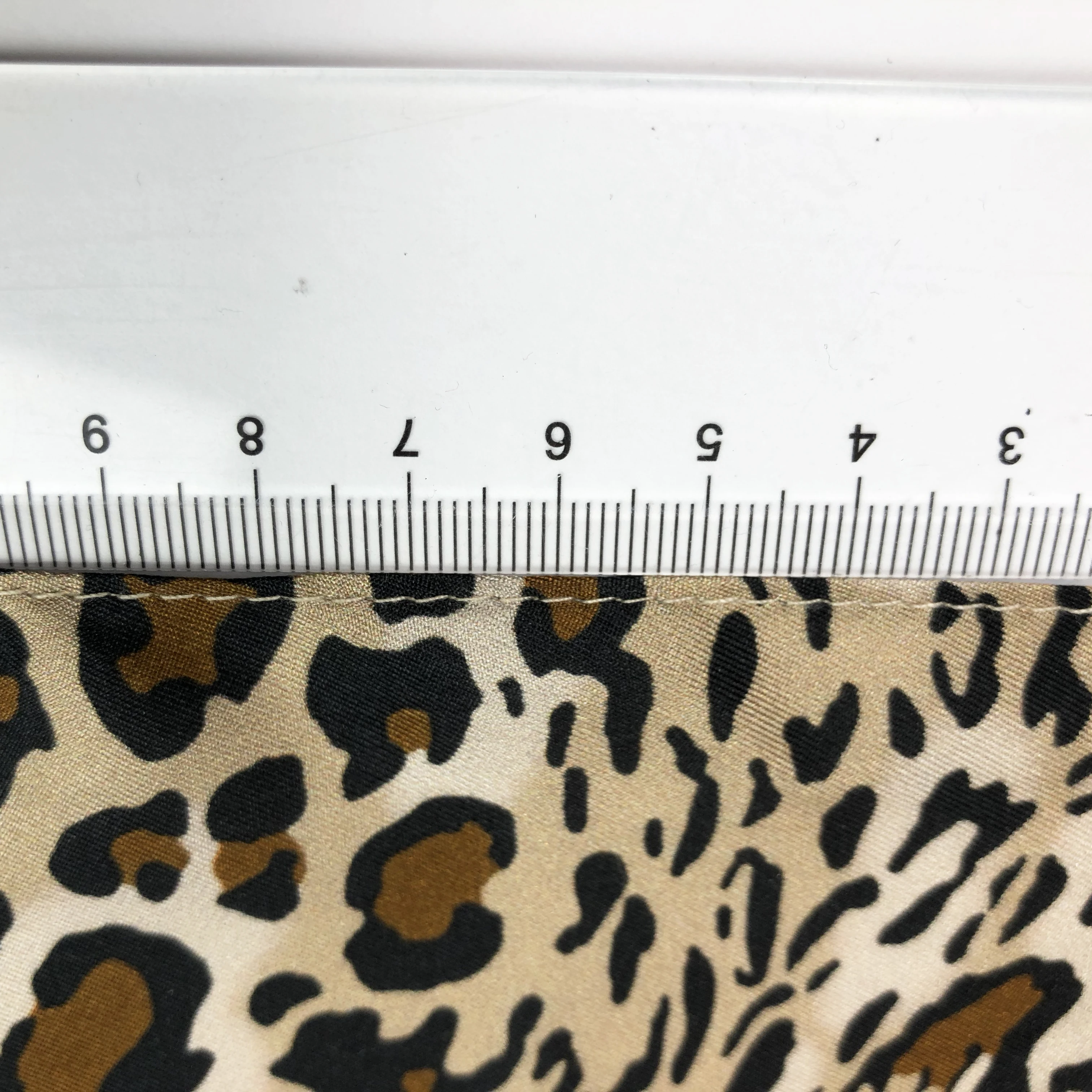 

Fashion Luxury Twill Leopard Print 100% real pure Silk Scarf Handbag Wraps Bag Scarves Wrist Band Ribbon scarf for Women Girls