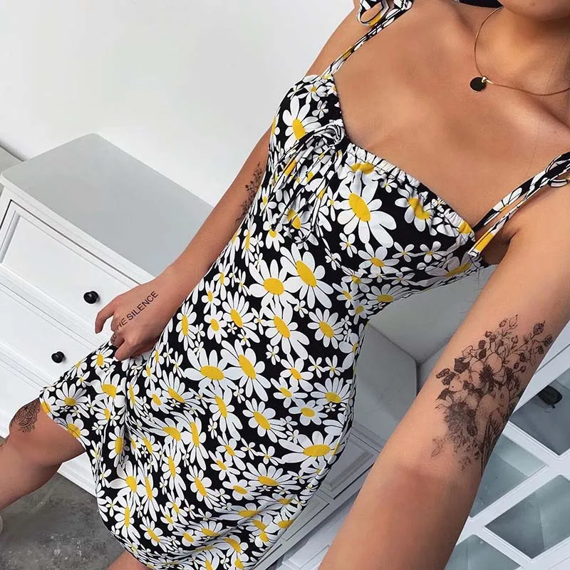 

Summer Dress 2020 Print Floral Dress Women Strap Suspenders Dress Teenage Girl Style knee Length Dresses Slim Elegant Dress