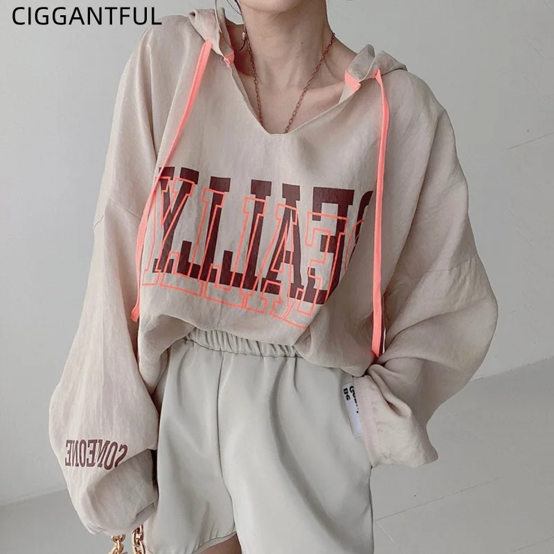 

Повседневная универсальная толстовка с капюшоном с v-образным вырезом и буквенным принтом; Свободный пуловер с капюшоном на завязках; Свите...