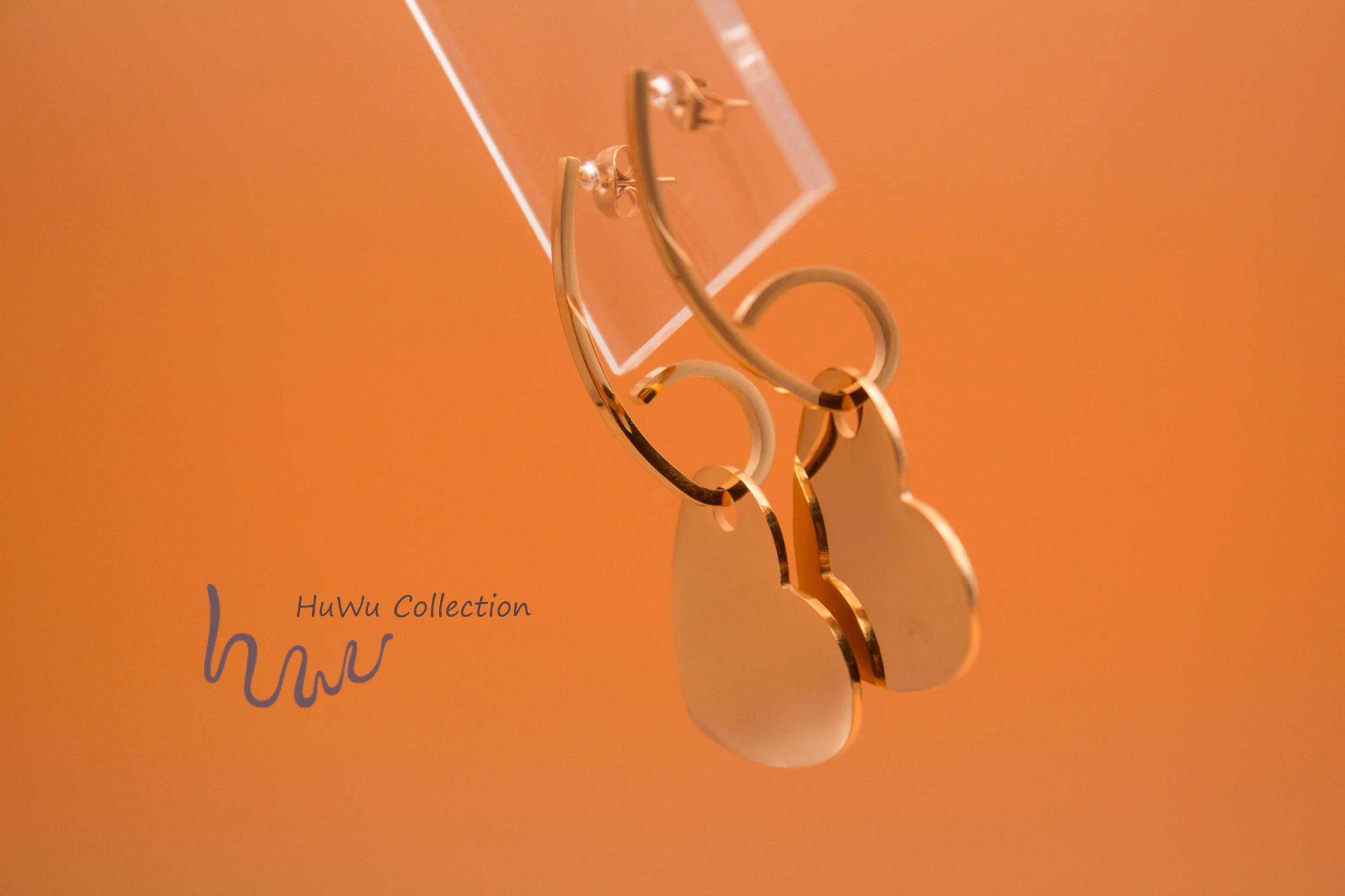 Крутые висячие серьги с большим сердцем для девочек покрытием из золота