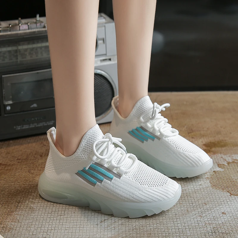 Women Casual Shoes Sports Running Sneakers Ladies Light Running Comfortable Breathable Jogging Shoe 2021 Summer Female Footwear