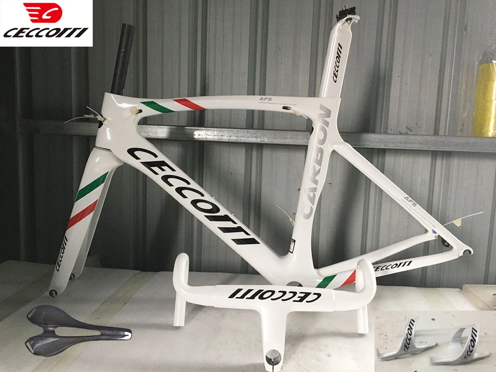 Велосипедная Рама белая изготовленная из углеродного волокна T1000 в наличии