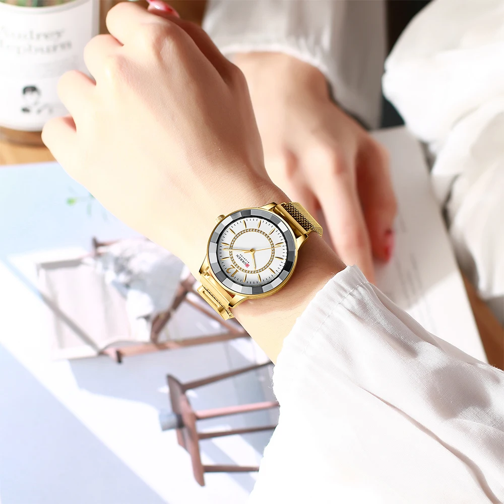Curren Роскошные, брендовые Relogios Feminino кварцевые часы женские часы со стразами циферблат с ремешком из нержавеющей стали классные женские часы