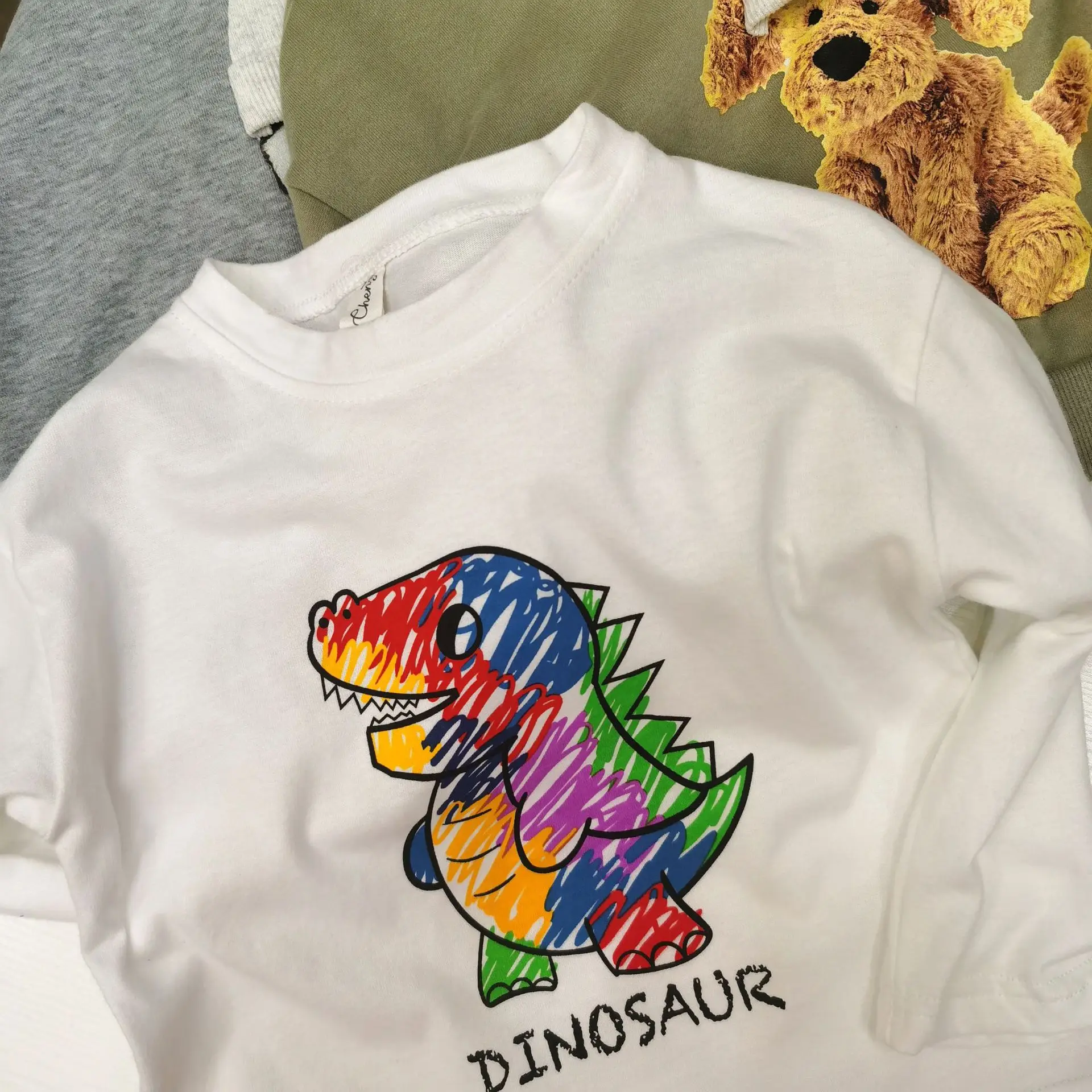 

Autumn New Children's Wear 2021 Soft Dinosaur Printed Loose Bottoming T Shirt Korean Long-Sleeved Top