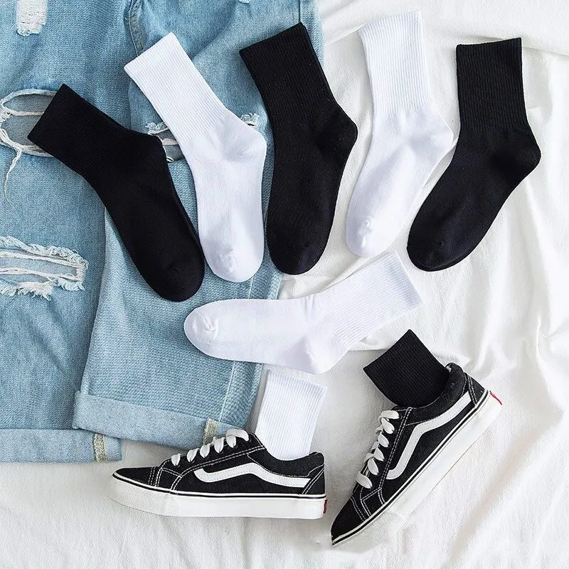 1 Pair Classic Cotton Women Socks Personality Harajuku Black