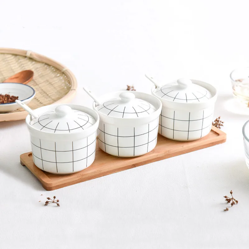 

Керамические банки для хранения в японском стиле, Набор банок для приправ с бамбуковой тарелкой и ложкой, кухонный резервуар для хранения ч...