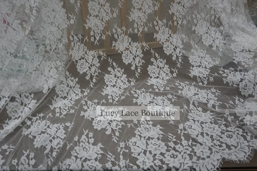 Lucy Lace Boutique 150x300 см/шт. Хорошее качество свадебное платье кружевная ткань с белыми и черными цветами ресницы кружева шантильи