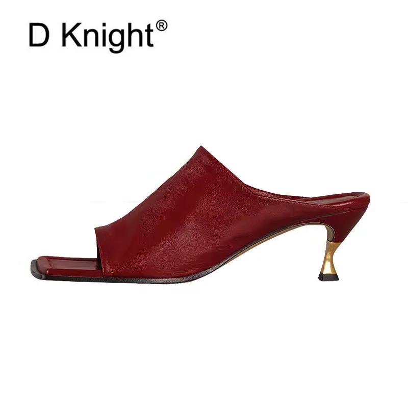 Новинка Летние босоножки на высоком каблуке с квадратным носком в стиле ретро