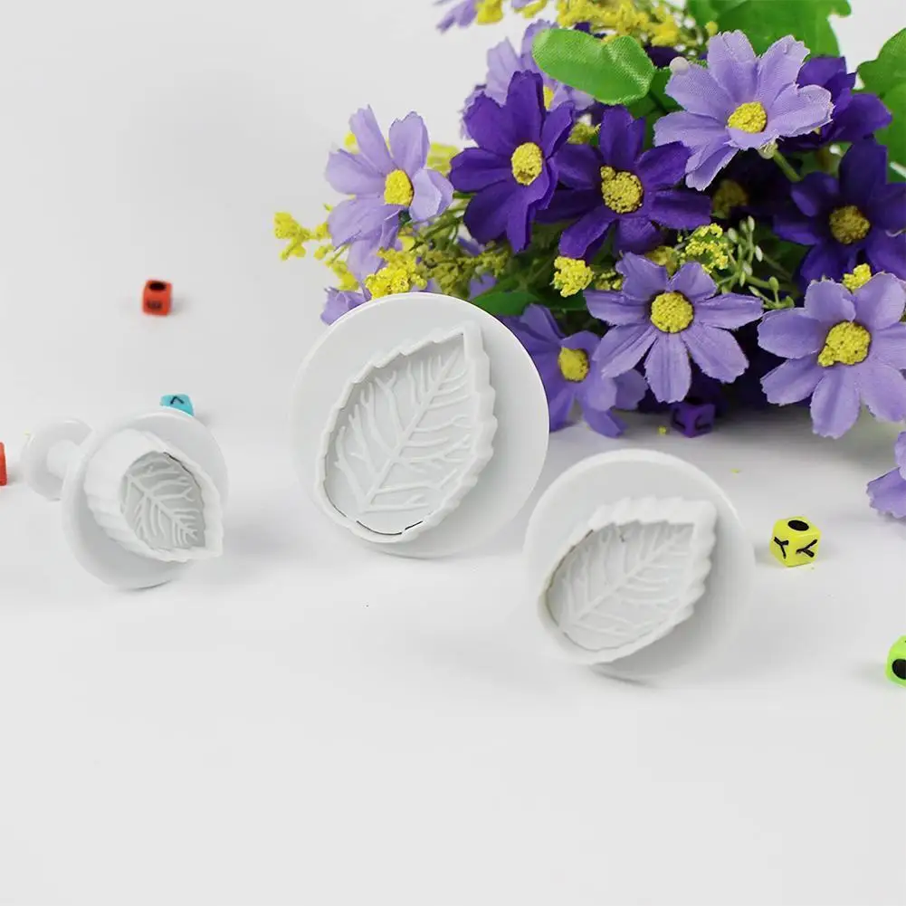 

3Pcs/Set Cake Rose Leaf Plunger Fondant Decorating Baking Cake Pastry Biscuit Mold Cutter Sugar Craft Cookie Tools Decorati W4L3