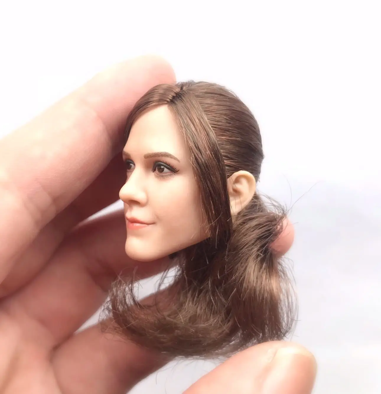 1/6 г. Эмма Ватсон головная лепка конский хвост Гермиона Поттера для 12 &quotфицен |