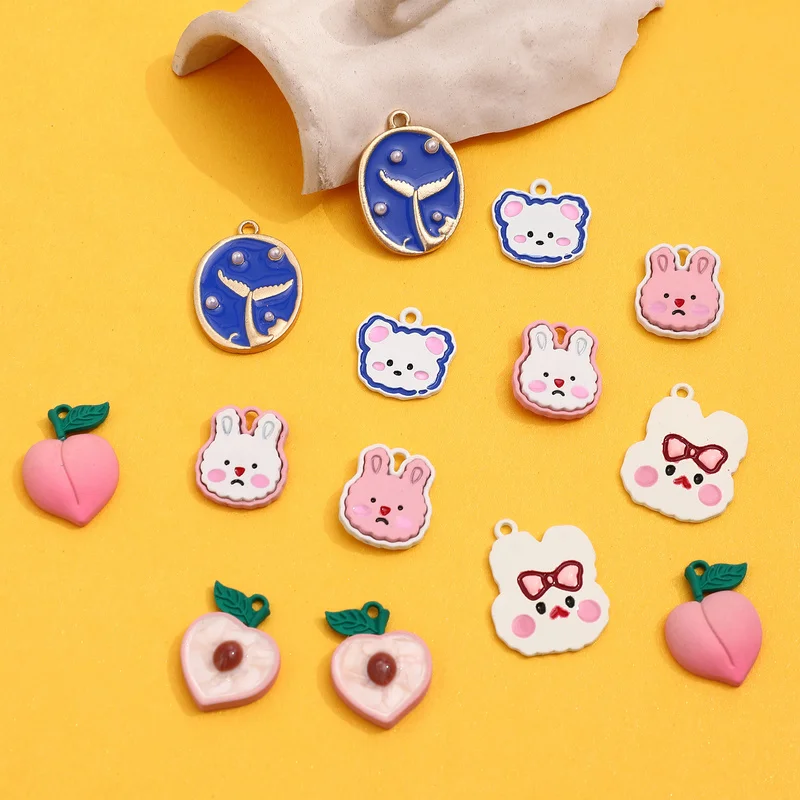 

Милая розово-белая ручная роспись голова кролика медведя персиковая фотография ювелирные изделия ручной работы серьги аксессуары материа...