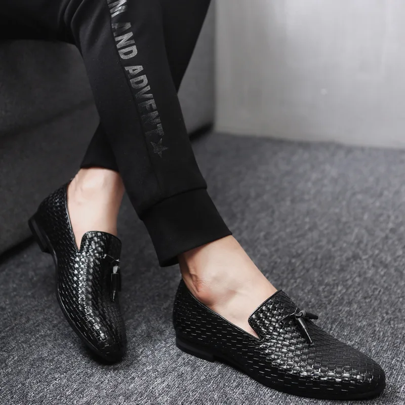 

Spring and autumn woven shoes men's shoes British men's shoes tassel fashion shoes single shoes large leather shoes