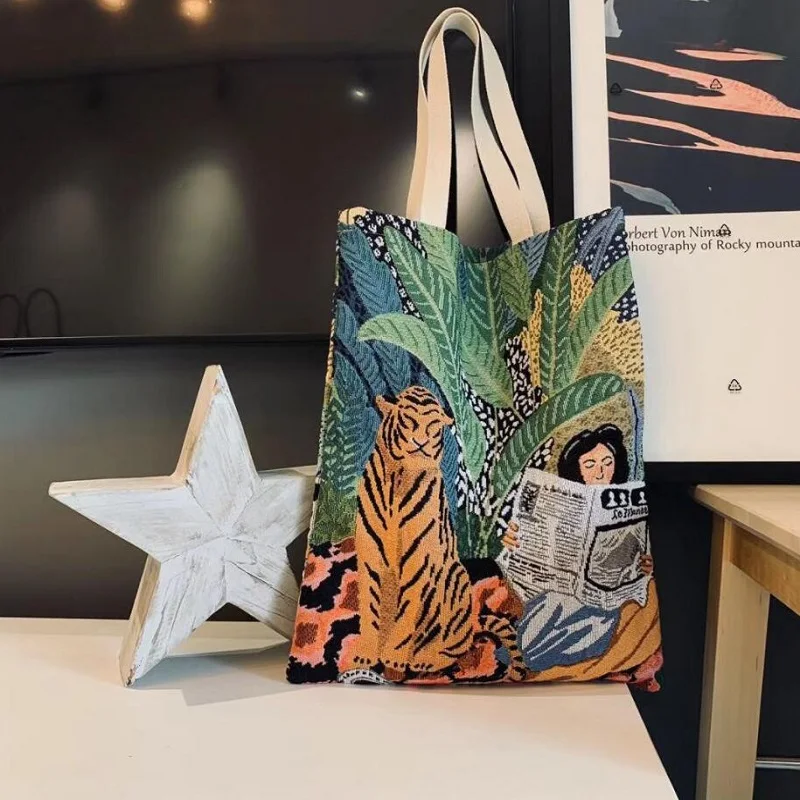 

New Reusable Shopping Bag Jacquard Canvas Shopping Bag Large Folding Tote Unisex Jacquard Tiger and Reading Girl Canvas Tote Bag