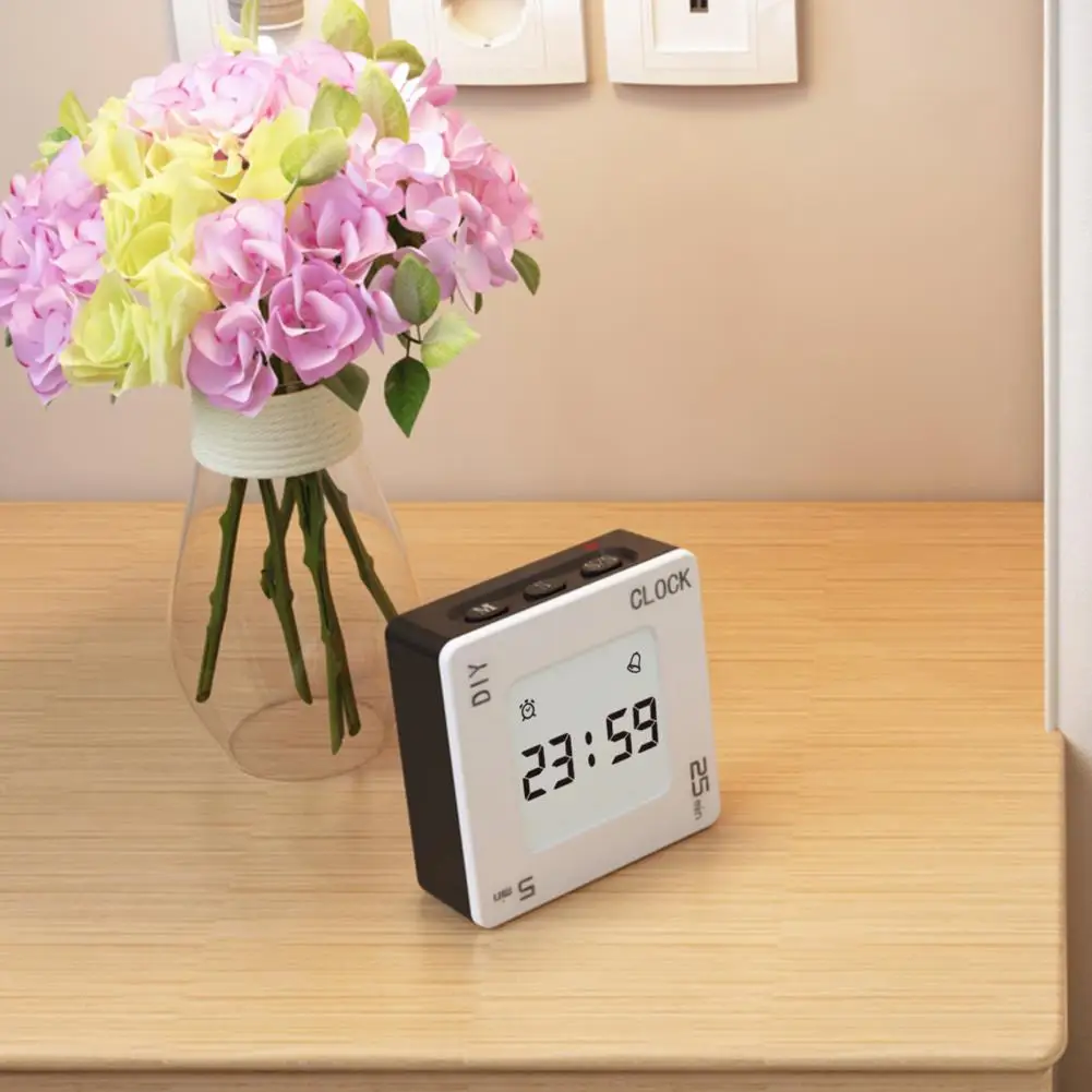 

DIY Custom Set Flip Vibration Reminder Plastic Timer Count Down Battery Needed Small Size Quartet Snooze Alarm Clock for Kitchen