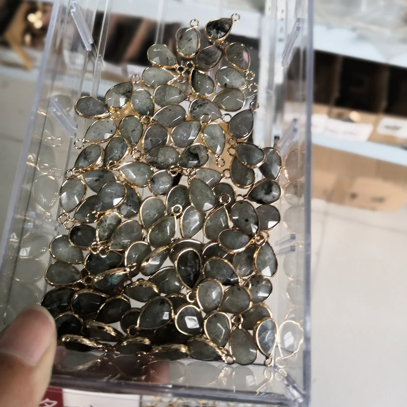 

3pcs/lot Women Natural faceted spectrolite stone Accessories Water drop loose agates pendant charm for jewelry making earring