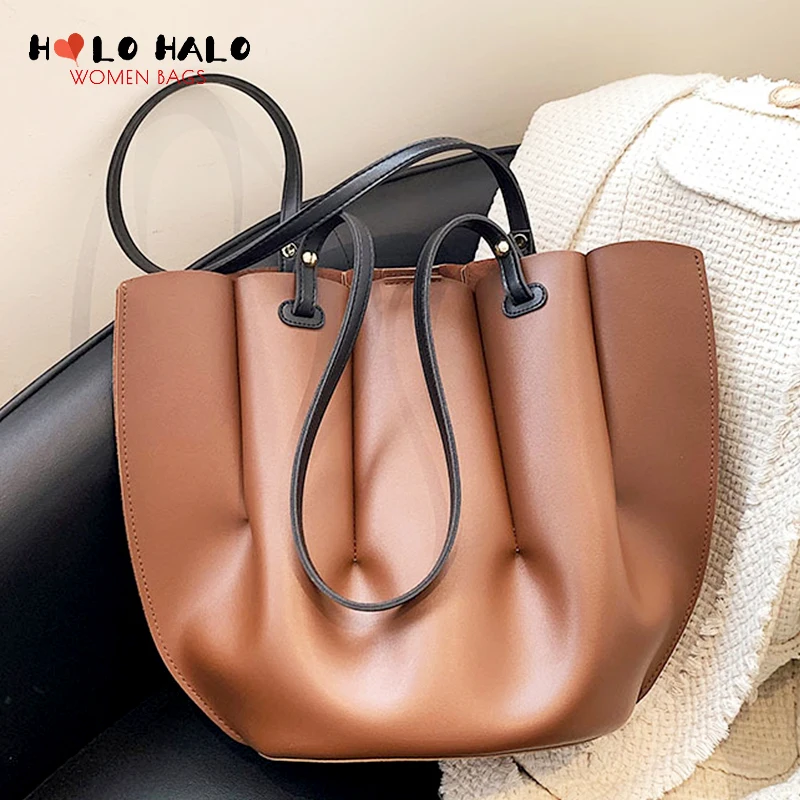 

Fashion Female Folds Pu Leather Shoulder Bags Casual Purses and Handbags Ladies Simple Solid Color Totes Bag Half Moon Bag 2021