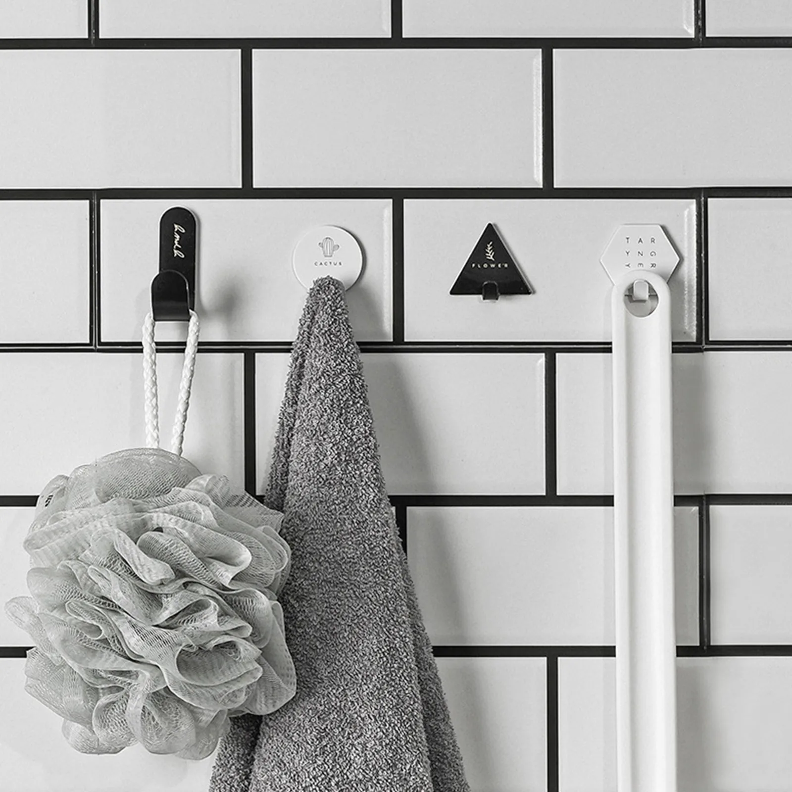 

4 Sets Of Geometric Hanging Hooks, No Punching Iron Hook In Kitchen, Traceless decoracin de habitacin