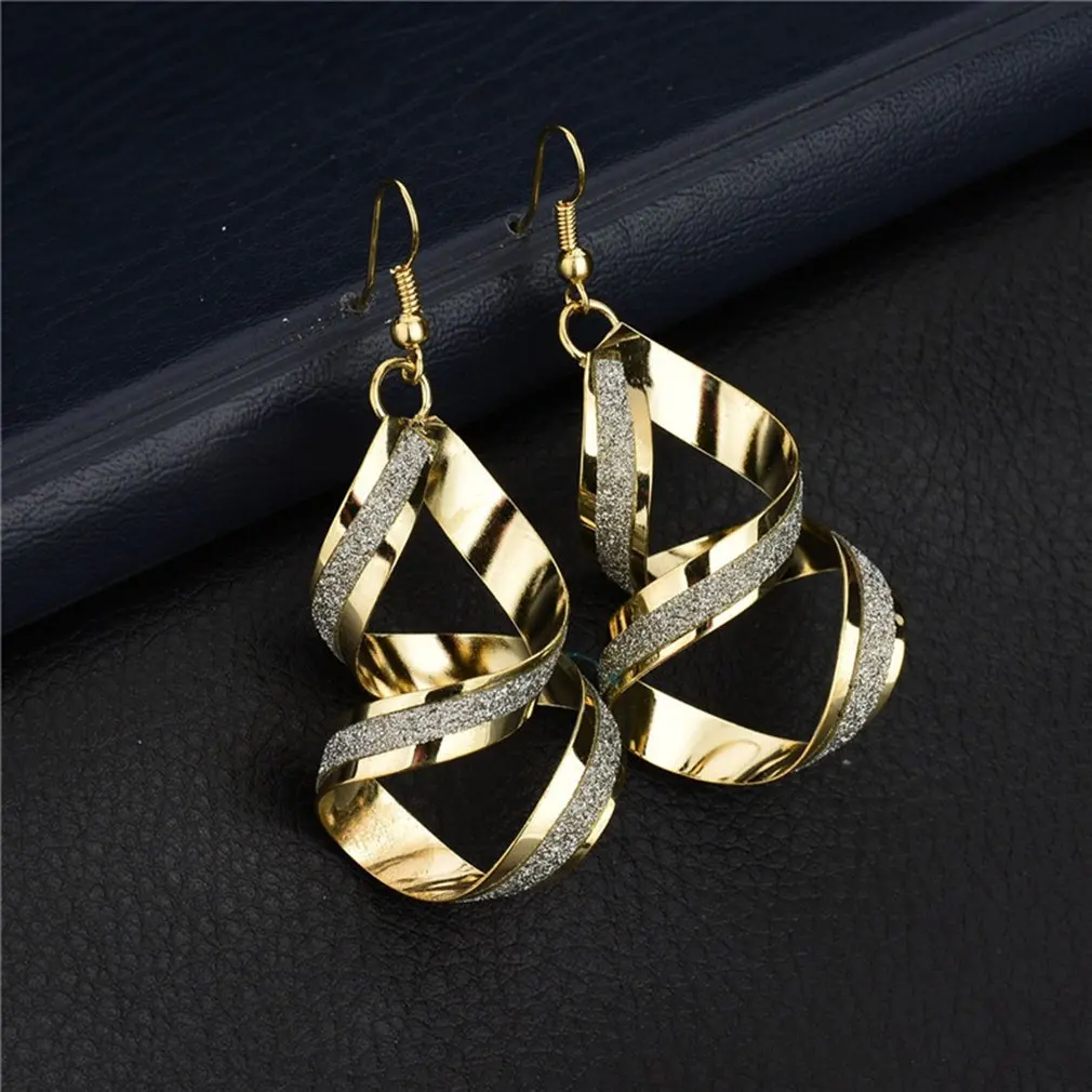 

Women Ear Ring Silver Ear Decor Exquisite Fashionable Earring Earstuds Tassels Earring Ear Ring Ear Hook for Gift Use