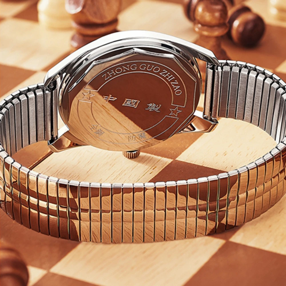 

Retro Mechanical Watch Men Red Star Vintage Wristwatches SL07 Hand Wind Movement China First Watch Copy Wristwatch Clock 2020