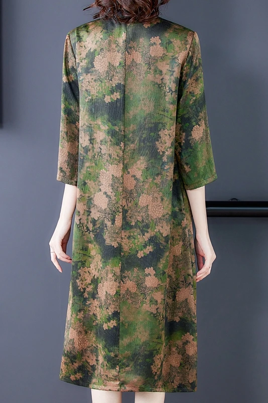 

COIGARSAM 4XL Plus Size Loose Women dress Silk Pearl Dresses Red Green 5303