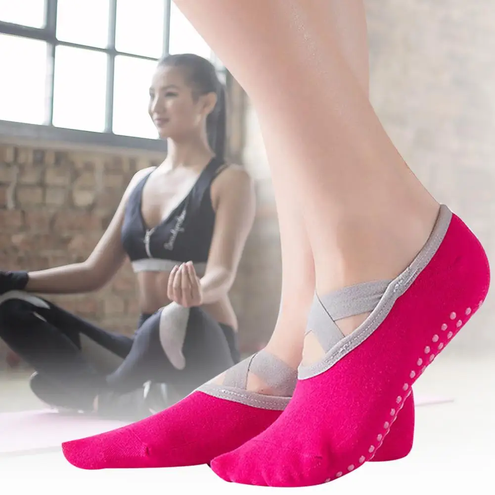 

2 Pairs Non-slip Fitness Anti Skid Grippers Dance Pilates Indoor Yoga Socks