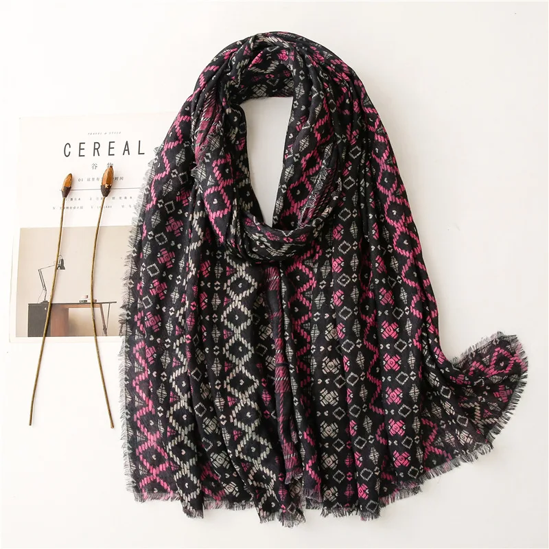 

New Fashion Autumn Women cotton Scarf Beach Hijab Shawls and Wraps Female Foulards Echarp High Quality Headband Bufandas Sjaal