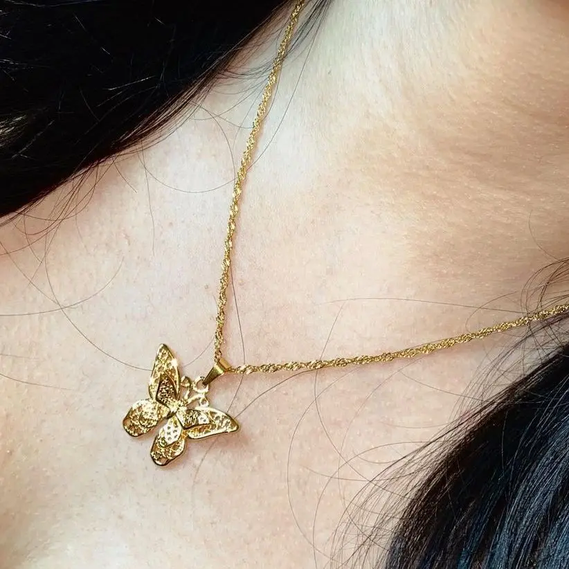 

Butterfly Necklace For Women Stainless Steel Gold Water Wave Chain Choker Pendant Necklace Girl Butterfly Jewelry Christmas Gift