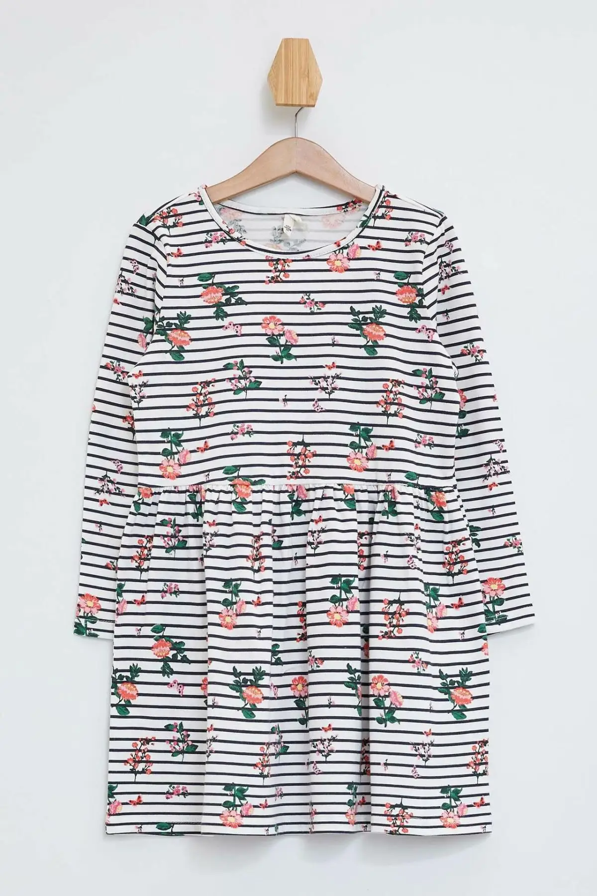 Дефакто осенние платья в черно-белую полоску для девочек Повседневные вязаные с