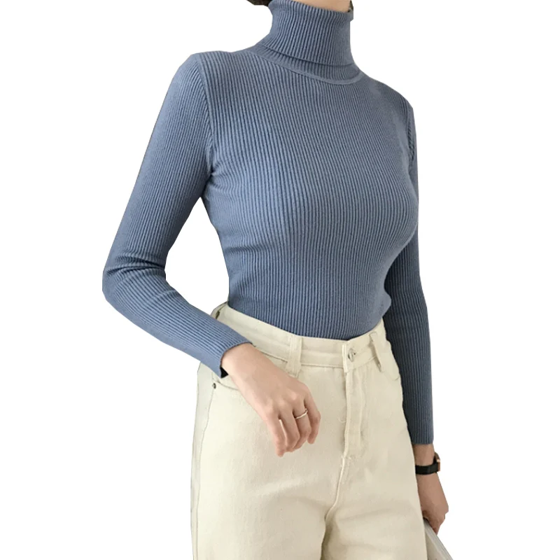 Женский трикотажный свитер-водолазка с длинным рукавом черный/белый теплый