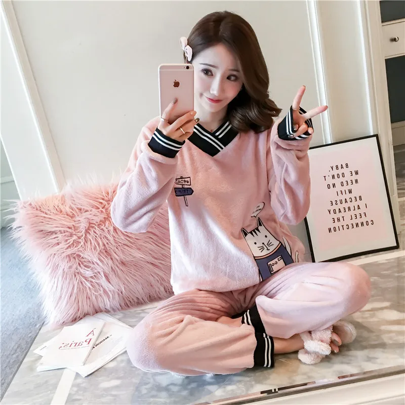 Новинка 2020 года зимняя Фланелевая пижама с v образным вырезом в Корейском стиле