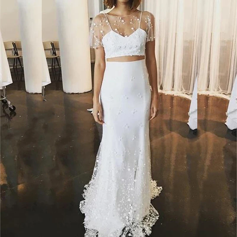

Graceful Two Pieces White Mermaid Wedding Dresses for Bride Tulle Illusion Boat Neck Florals Short Sleeve Bridal Wedding Gowns